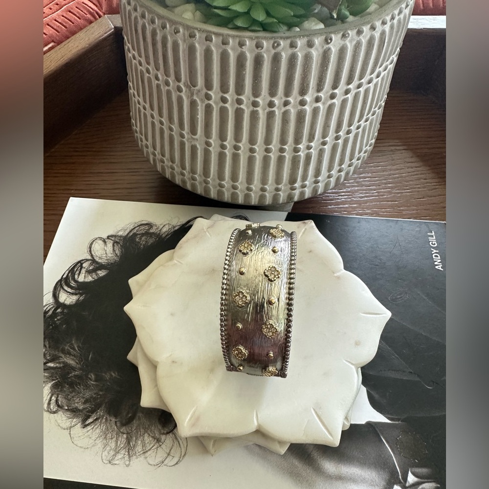 Statement large cuff
